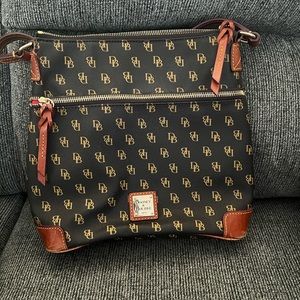 Dooney and Burke handbag -used. Zippers intact.